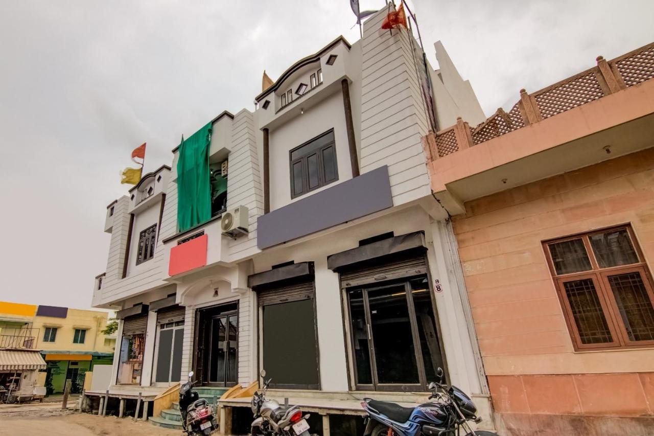 Oyo Hotel Malhotra Džajpur Exteriér fotografie