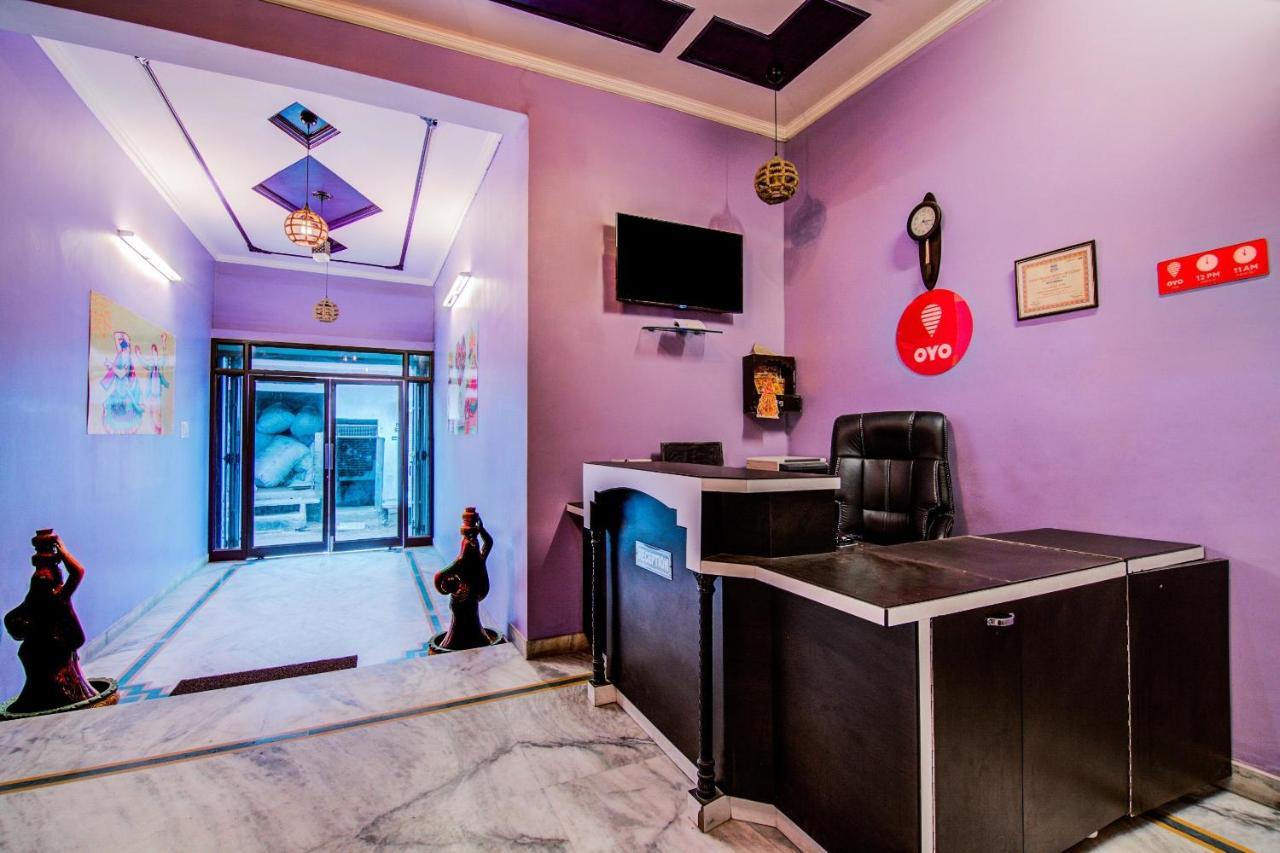 Oyo Hotel Malhotra Džajpur Exteriér fotografie